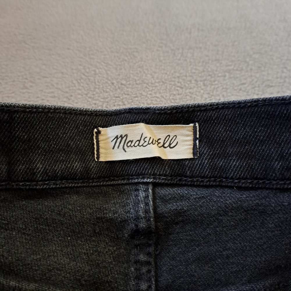 Madewell Black Cropped Frayed-Hem Jeans - Picture 8 of 13